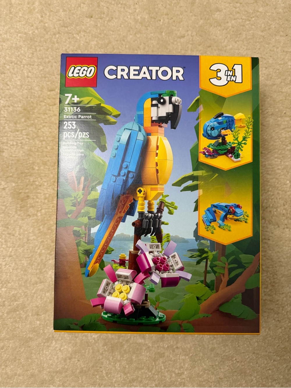 Lego Creator Blue, Yellow & Green Exotic Parrot Set